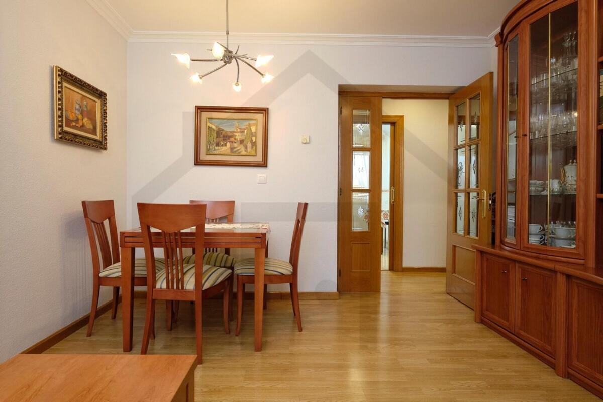 Cabrales - Parking Gratis - Wifi - A Un Paso Del Centro Apartman Gijón Kültér fotó